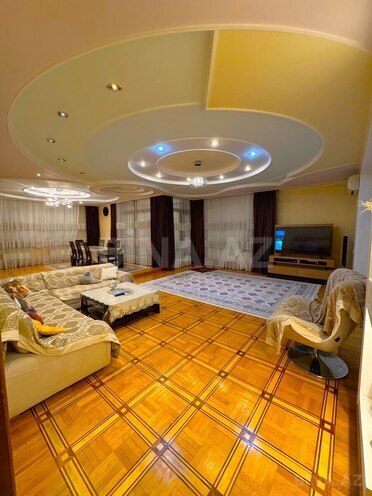 Продаётся 5-комн. новостройка 245 м², м. Низами, photo 3 from 16