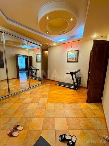 Продаётся 5-комн. новостройка 245 м², м. Низами, photo 12 from 16