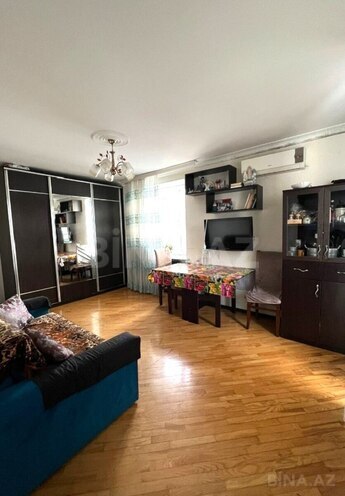 Satılır 2 otaqlı köhnə tikili 35 m², Yasamal r., photo 1 from 11