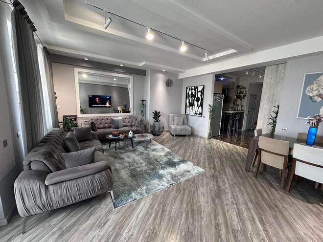 Satılır 2 otaqlı yeni tikili 80 m², İnşaatçılar m., photo 1 from 13