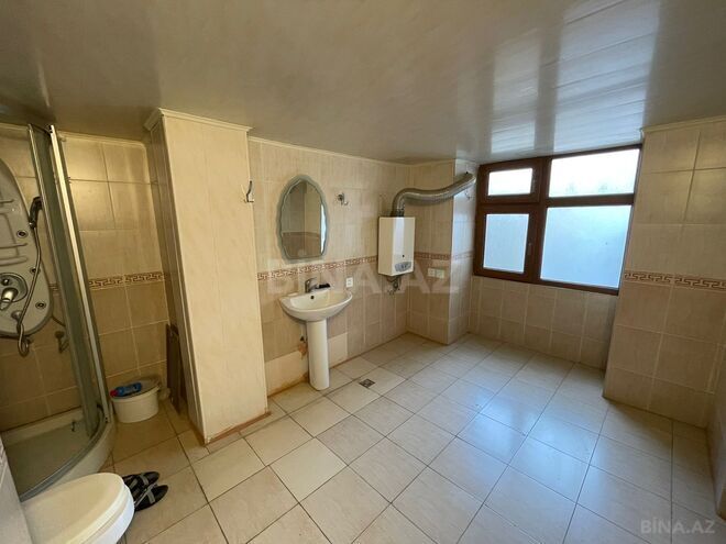 Satılır 4 otaqlı köhnə tikili 200 m², Sahil m., photo 17 from 18