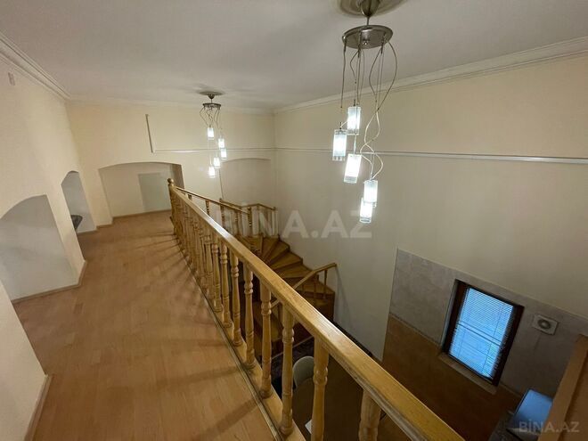 Satılır 4 otaqlı köhnə tikili 200 m², Sahil m., photo 13 from 18