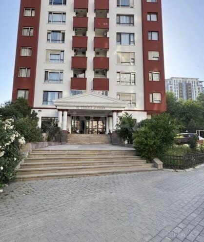 Продаётся 3-комн. новостройка 107 м², м. Ичеришехер, photo 1 from 9