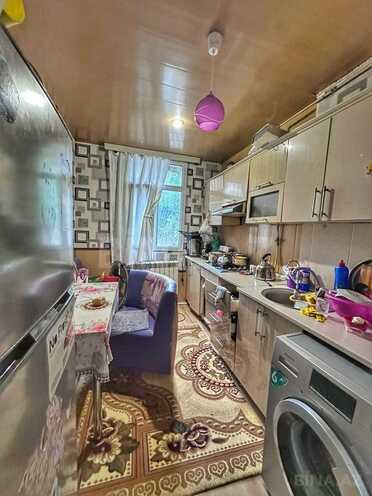 Продаётся 2-комн. вторичка 60 м², м. Нефтчиляр, photo 6 from 9
