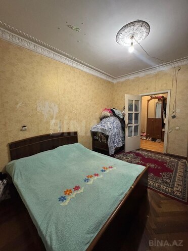 Продаётся 2-комн. вторичка 65 м², м. Халглар Достлугу, photo 1 from 15