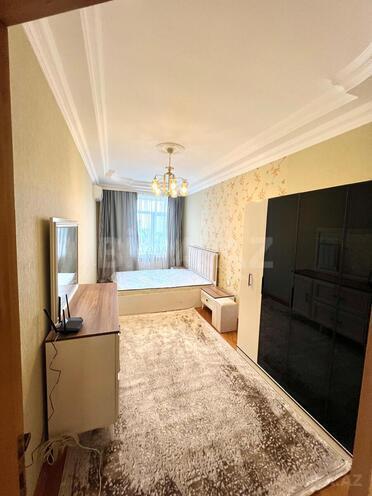 Сдаётся 2-комн. новостройка 70 м², м. Ази Асланов, photo 5 from 10