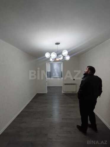 Продаётся 3-комн. вторичка 50 м², м. Элмляр Академиясы, photo 1 from 15