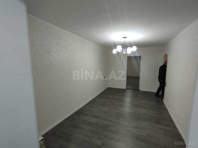 Продаётся 3-комн. вторичка 50 м², м. Элмляр Академиясы, photo 3 from 15