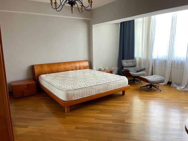 Сдаётся 4-комн. новостройка 190 м², м. Низами, photo 9 from 17