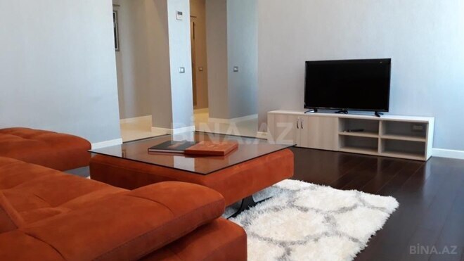 Сдаётся 2-комн. новостройка 73 м², м. Сахил, photo 8 from 28