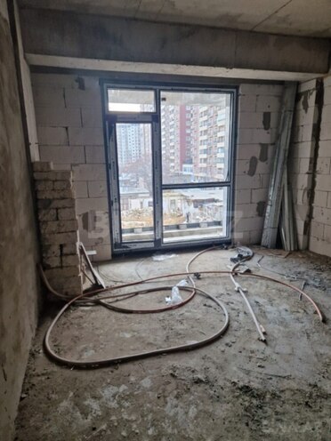 Продаётся 2-комн. новостройка 56 м², м. Низами, photo 4 from 6