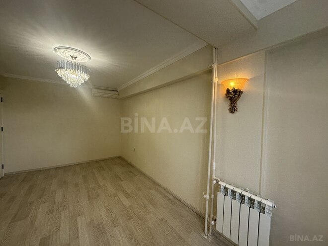Продаётся 2-комн. вторичка 46 м², м. Нариман Нариманов, photo 3 from 18