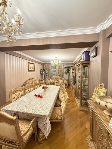 Satılır 3 otaqlı yeni tikili 150 m², 8-ci mikrorayon q., photo 3 from 22
