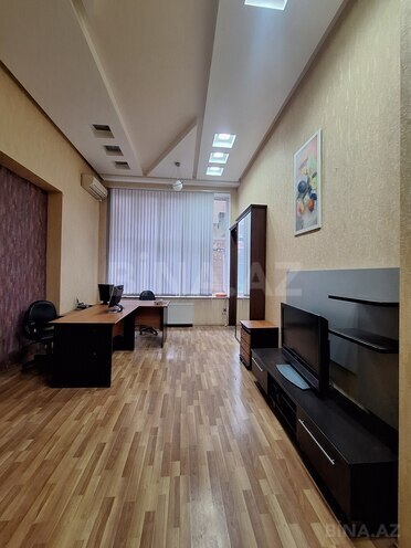 İcarəyə verilir 2 otaqlı ofis 60 m², İnşaatçılar m., photo 7 from 21