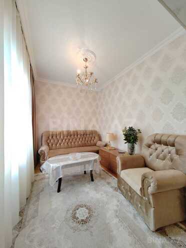 Satılır 2 otaqlı köhnə tikili 45 m², Köhnə Günəşli q., photo 1 from 15