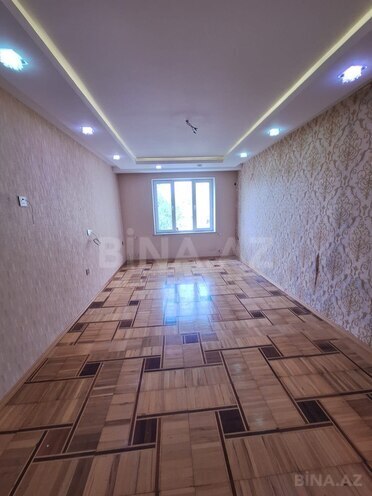Продаётся 2-комн. вторичка 52 м², пос. Бакиханова, photo 1 from 17