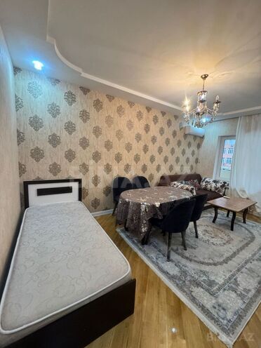 İcarəyə verilir 2 otaqlı köhnə tikili 60 m², Azadlıq Prospekti m., photo 7 from 32