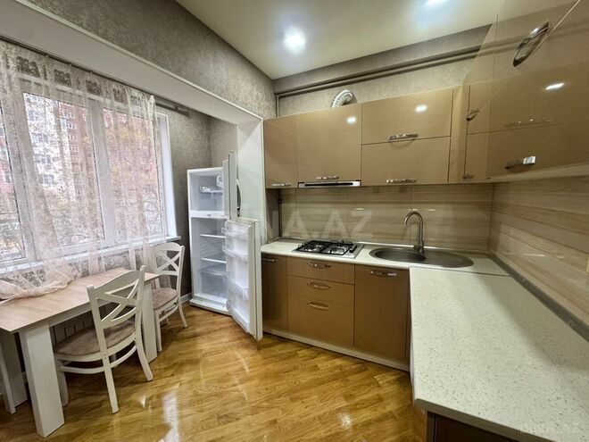 İcarəyə verilir 2 otaqlı köhnə tikili 60 m², Azadlıq Prospekti m., photo 9 from 32