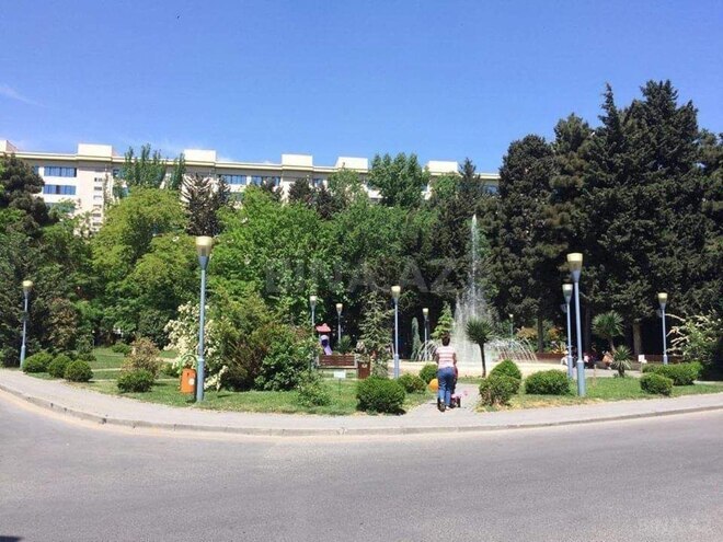 Satılır 4 otaqlı köhnə tikili 100 m², Azadlıq Prospekti m., photo 18 from 19