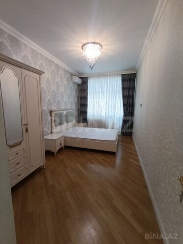 Satılır 2 otaqlı yeni tikili 65 m², 8-ci mikrorayon q., photo 4 from 16