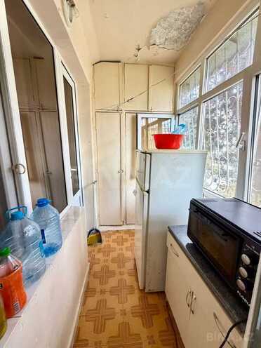 Продаётся 2-комн. вторичка 65 м², Бинагадинский р., photo 5 from 11