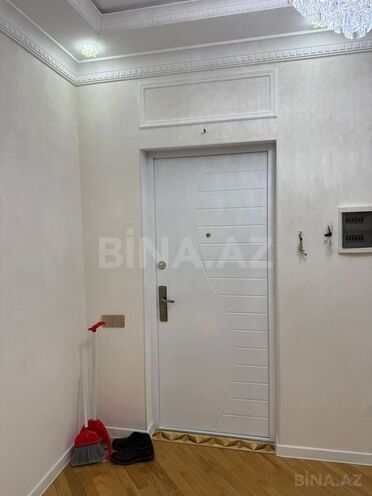 Сдаётся 3-комн. новостройка 110 м², м. Ази Асланов, photo 12 from 18