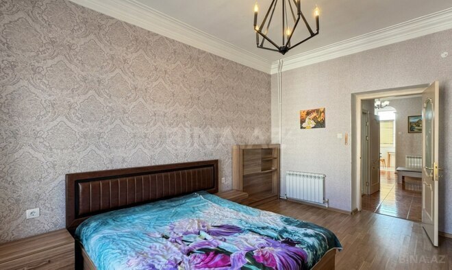 Продаётся 2-комн. вторичка 45 м², м. Сахил, photo 5 from 9