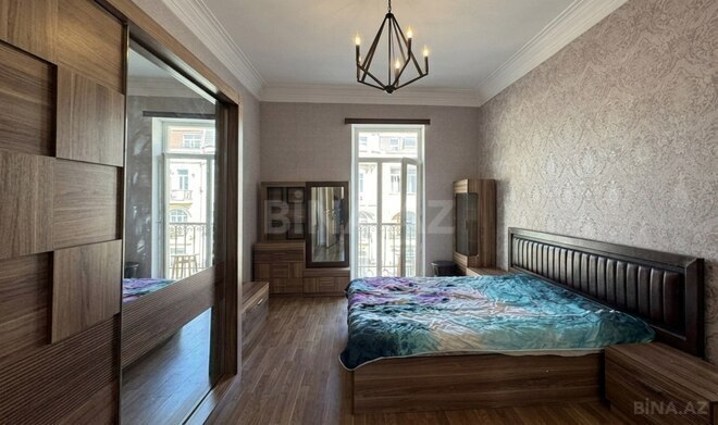 Продаётся 2-комн. вторичка 45 м², м. Сахил, photo 6 from 9