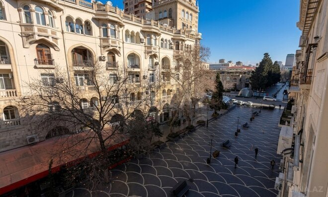 Продаётся 2-комн. вторичка 45 м², м. Сахил, photo 3 from 9