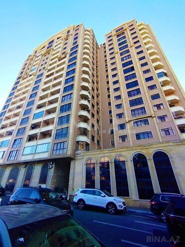 Сдаётся 2-комн. новостройка 70 м², м. 28 мая, photo 1 from 10