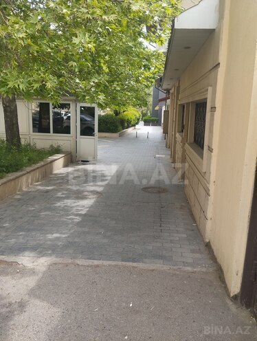 Продаётся  участок 4.5 сот, м. Элмляр Академиясы, photo 1 from 9