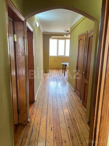 Продаётся 3-комн. вторичка 90 м², photo 10 from 16