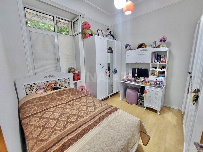 Продаётся 3-комн. вторичка 80 м², м. Нариман Нариманов, photo 10 from 14