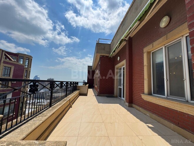 Satılır 5 otaqlı yeni tikili 390 m², 28 May m., photo 7 from 32