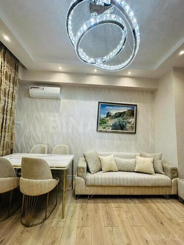 Сдаётся 2-комн. новостройка 71 м², м. Низами, photo 6 from 15