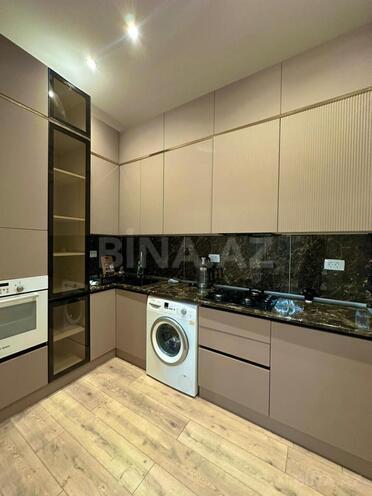 Сдаётся 2-комн. новостройка 71 м², м. Низами, photo 13 from 15