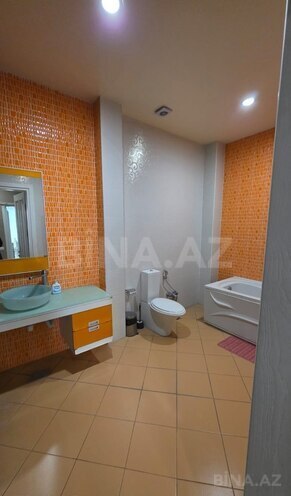 İcarəyə verilir 4 otaqlı yeni tikili 200 m², 28 May m., photo 12 from 13