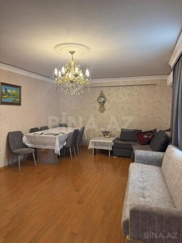 Продаётся 2-комн. вторичка 67 м², м. Ази Асланов, photo 3 from 17