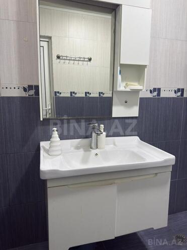 Продаётся 2-комн. вторичка 67 м², м. Ази Асланов, photo 14 from 17