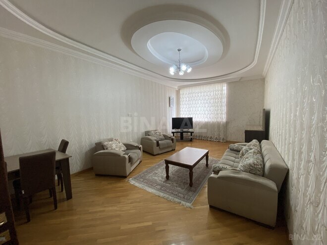 Сдаётся 3-комн. новостройка 120 м², м. Нариман Нариманов, photo 1 from 17