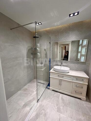 Продаётся 3-комн. новостройка 109 м², м. Элмляр Академиясы, photo 21 from 23