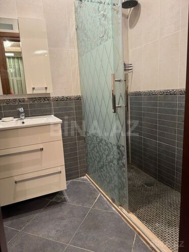 Сдаётся 3-комн. новостройка 150 м², м. Низами, photo 17 from 24