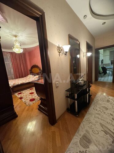 Сдаётся 3-комн. новостройка 150 м², м. Низами, photo 11 from 24