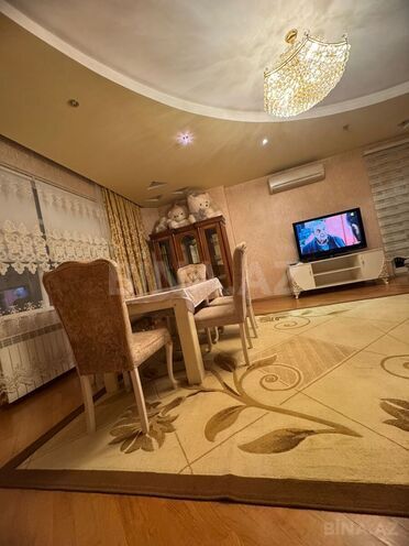 Сдаётся 3-комн. новостройка 150 м², м. Низами, photo 6 from 24