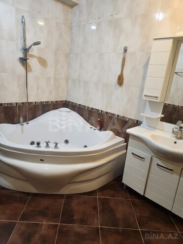 Продаётся 3-комн. новостройка 136 м², м. Низами, photo 8 from 11