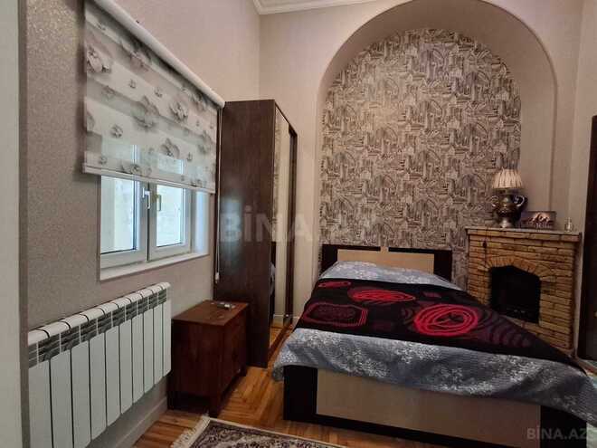 Satılır 3 otaqlı köhnə tikili 110 m², Sahil m., photo 13 from 27