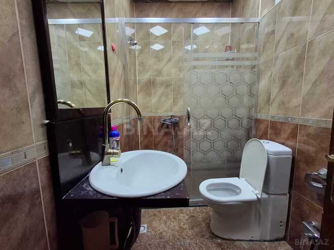 Satılır 3 otaqlı köhnə tikili 110 m², Sahil m., photo 25 from 27
