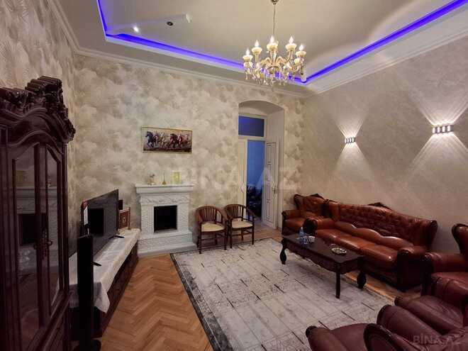 Satılır 3 otaqlı köhnə tikili 110 m², Sahil m., photo 4 from 27