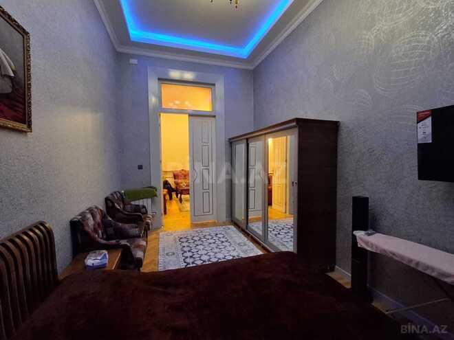 Satılır 3 otaqlı köhnə tikili 110 m², Sahil m., photo 26 from 27