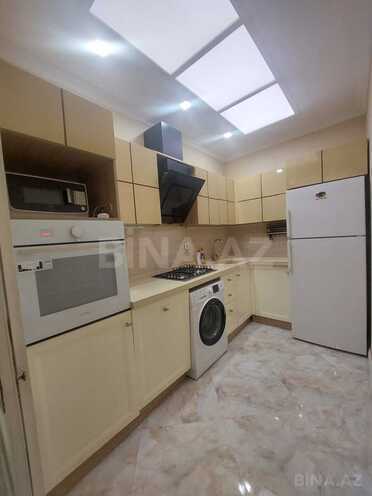 İcarəyə verilir 2 otaqlı yeni tikili 70 m², 28 May m., photo 7 from 9